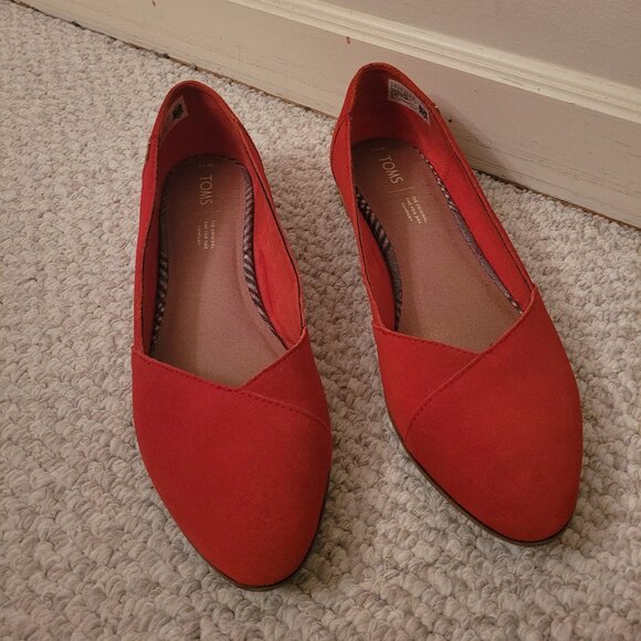 Toms Red Poinsettia Suede Julie Flats, size 11 - Picture 1 of 9